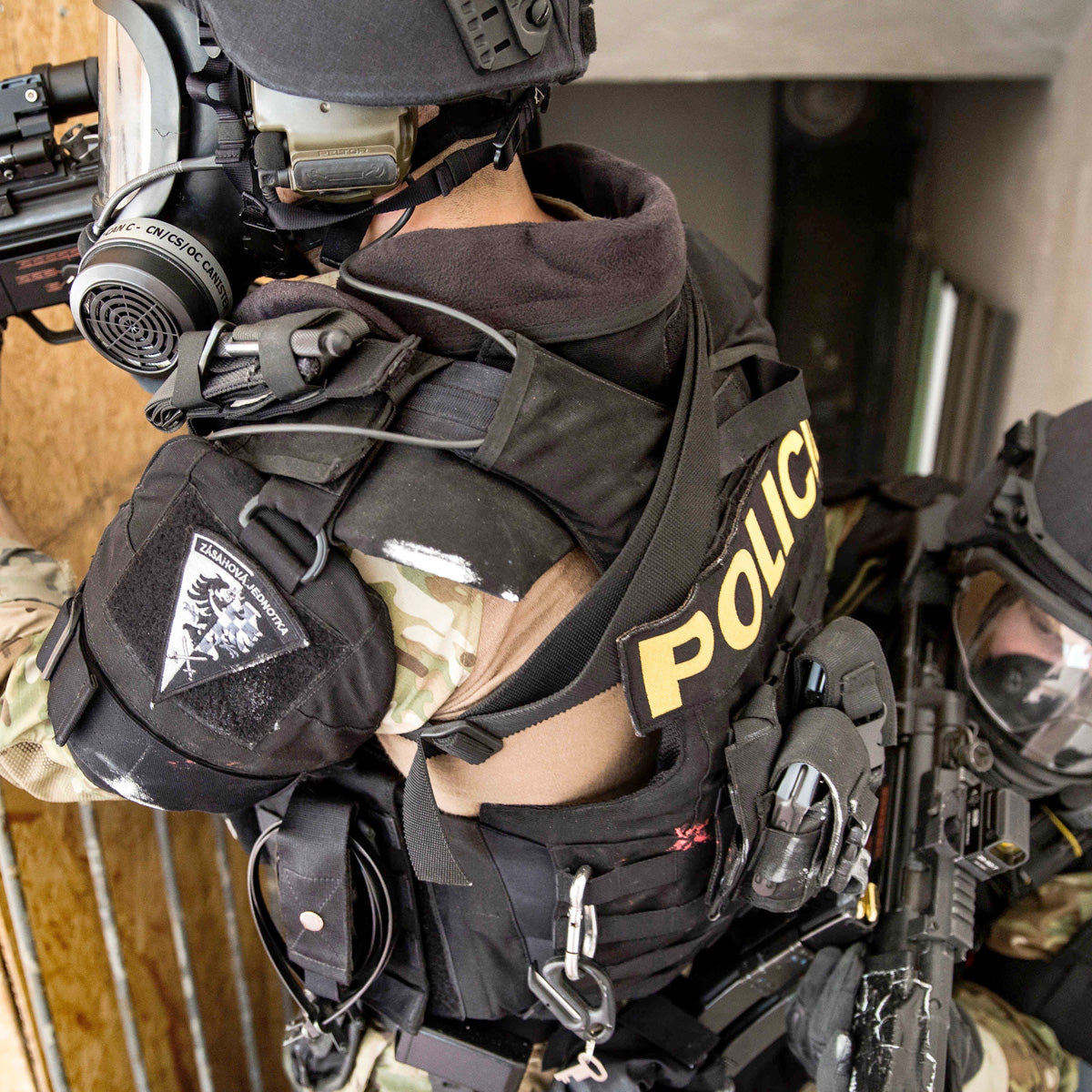 MIRA Safety CM-6M Tactical Gas Mask Full-Face Respirator for CBRN Defense Tactical Distributors Ltd New Zealand