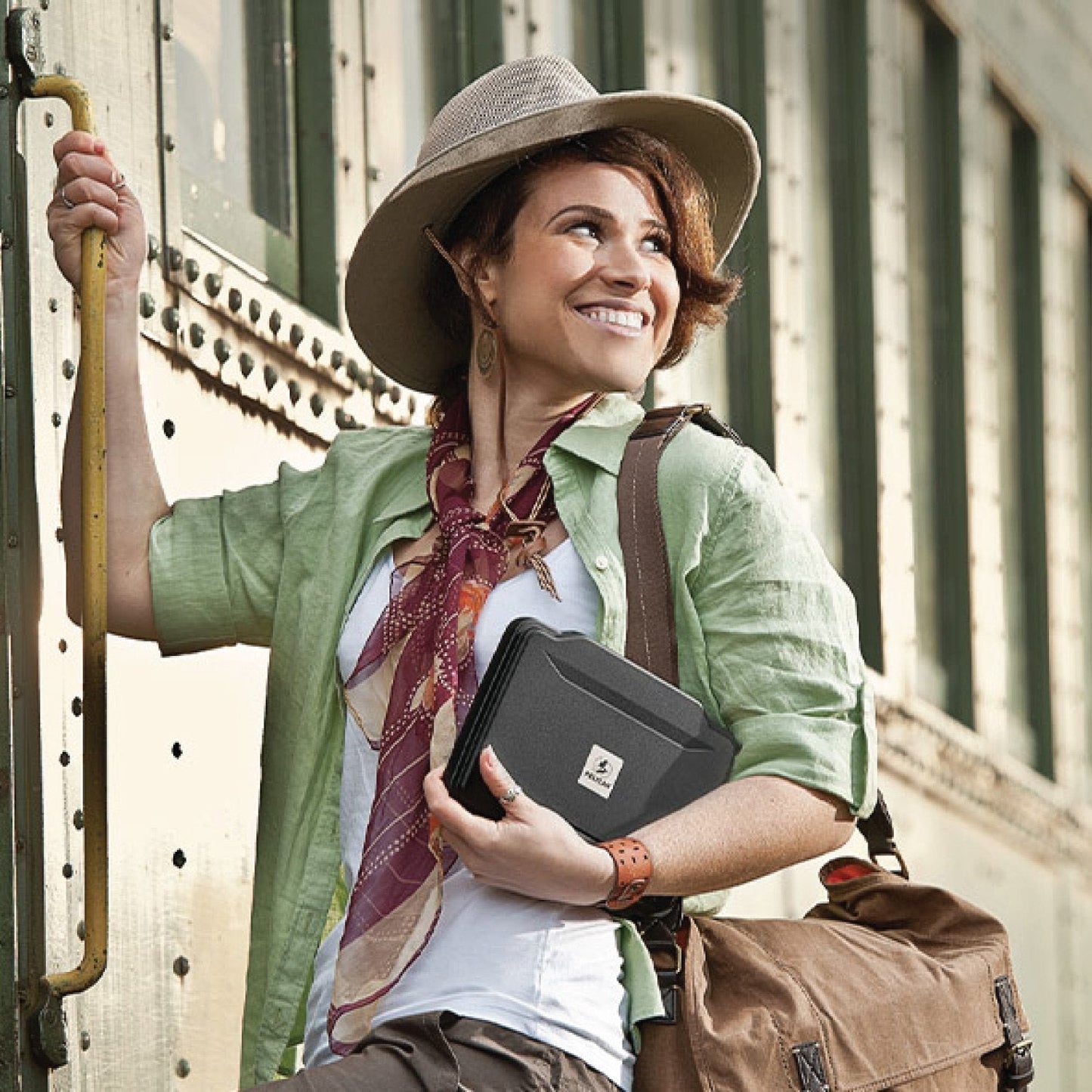 Pelican 1055CC HardBack Tablet Case with Liner E Reader Tactical Distributors Ltd New Zealand