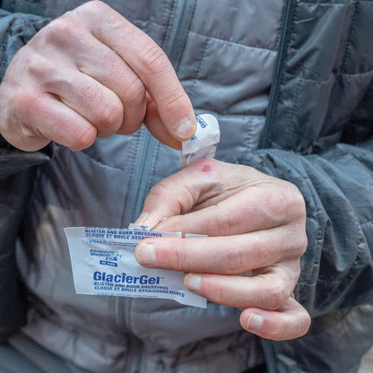 Adventure Medical Kits GlacierGel Blister and Burn Dressing First Aid Kits Adventure Medical Kits Tactical Gear Supplier Tactical Distributors Australia