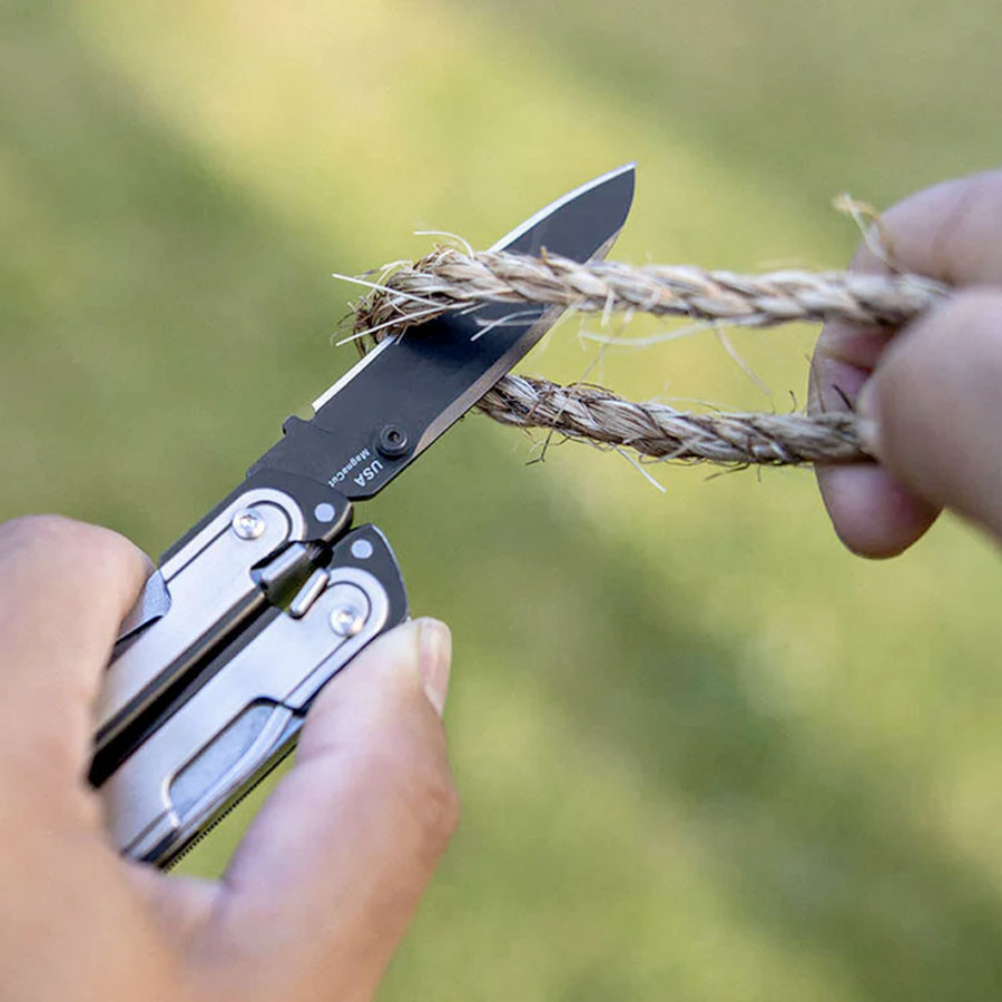 Leatherman Arc Multi-Tool Silver + Nylon Sheath | Tactical Gear AU Tactical Gear