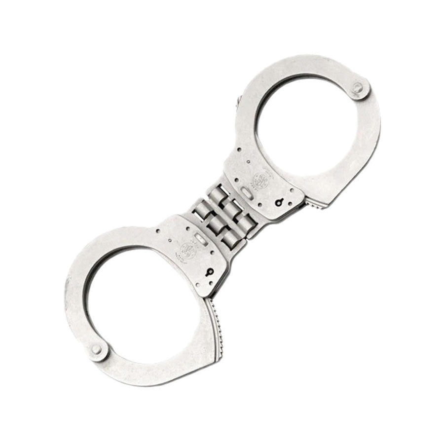 Smith and Wesson Model 1 Hinged-Linked Universal Handcuffs Handcuffs and Restraints Smith & Wesson Tactical Gear Supplier Tactical Distributors Australia